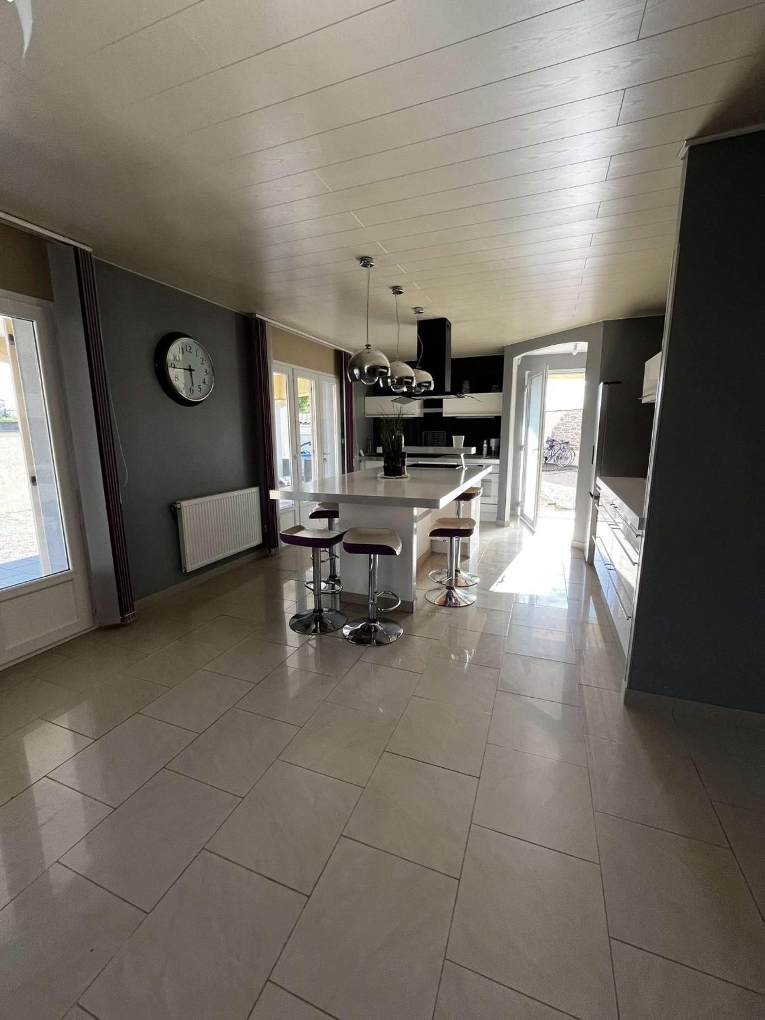 Villa Contemporaine Avec Piscine 伊泽尔河畔的罗曼 外观 照片